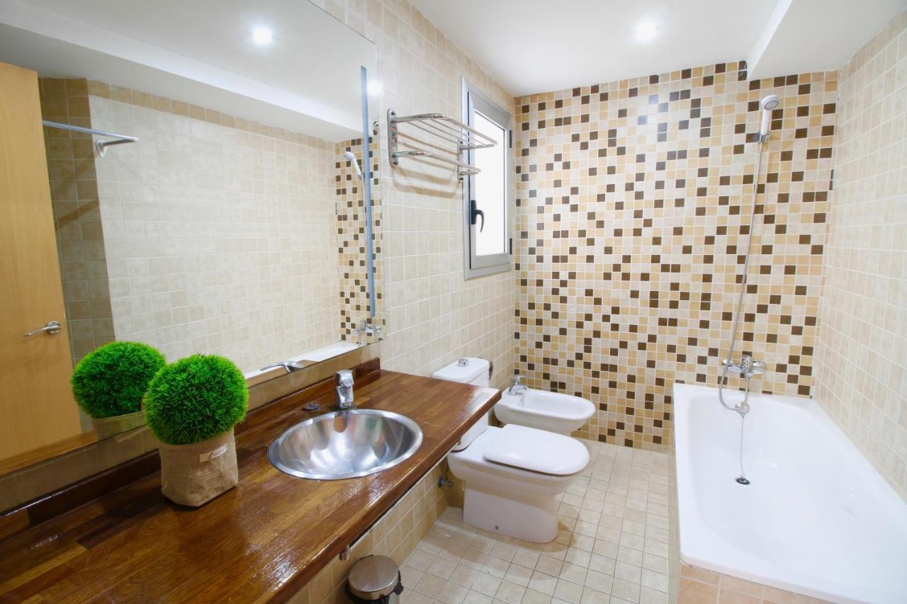 Atico Junto A La Catedral Apartment Tarragona Bagian luar foto